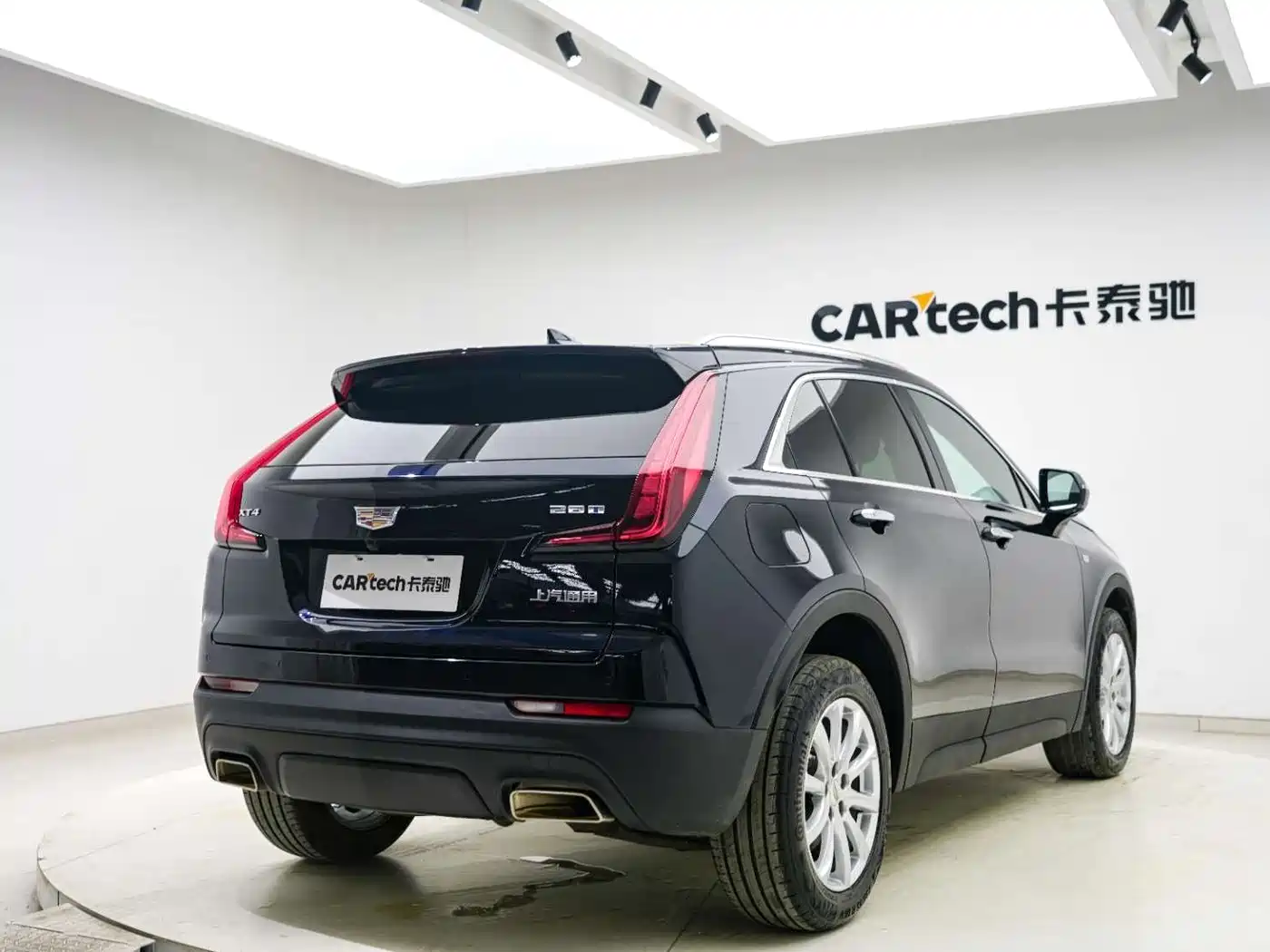 Cadillac XT4 2022 28T FWD Style фото 18