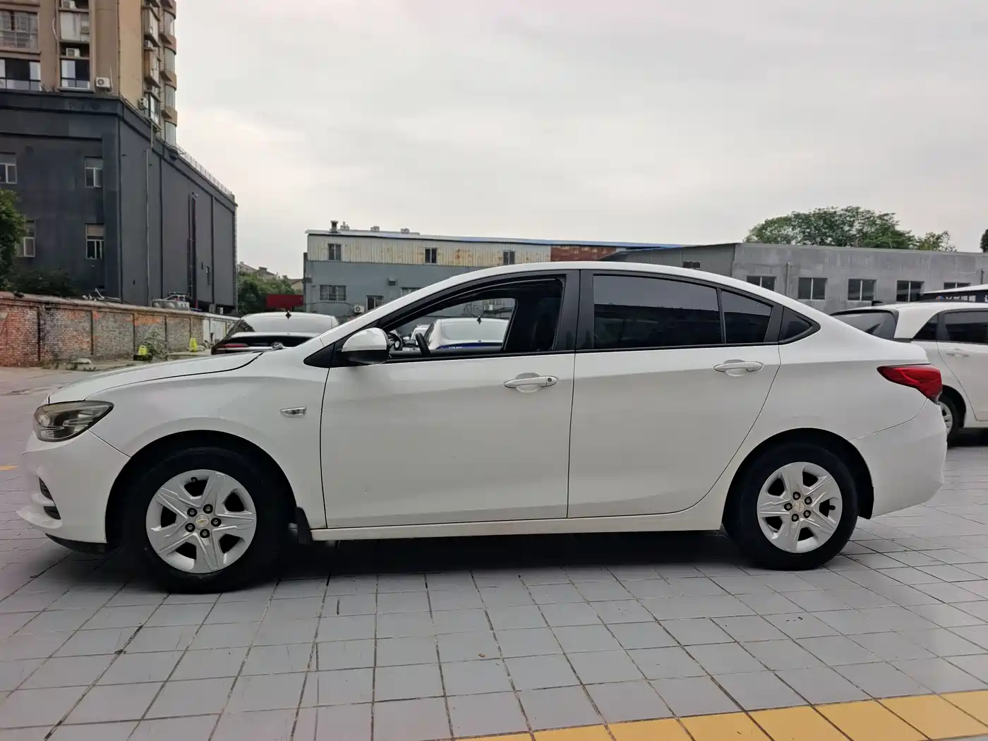 Chevrolet Cavalier 2019 320 Auto Sunroof Enjoyment Edition фото 4
