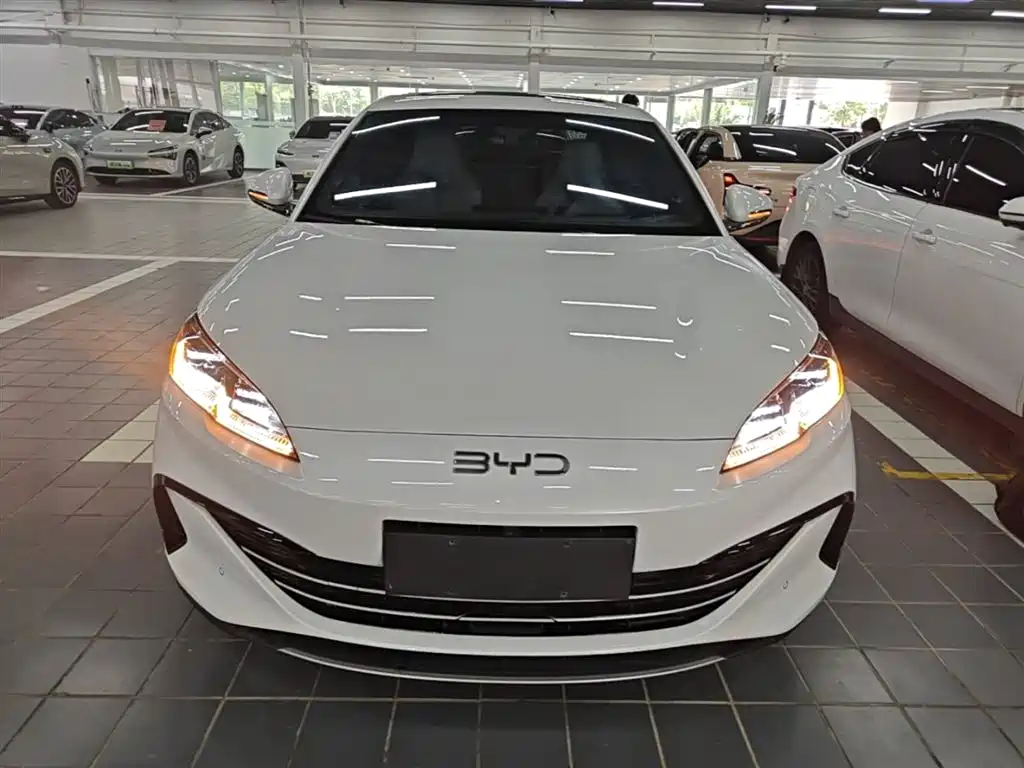 BYD Seal 06 New Energy 2024 DM-i 120KM Honor фото 3