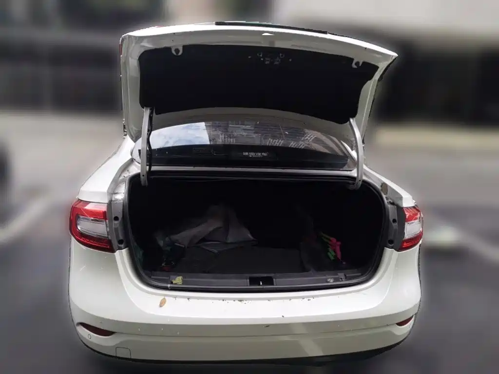 Renault Fluence 2015 2015 2.0L Fashion Edition