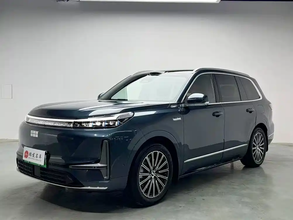 Geely Galaxy Galaxy M9 2025 Base Model