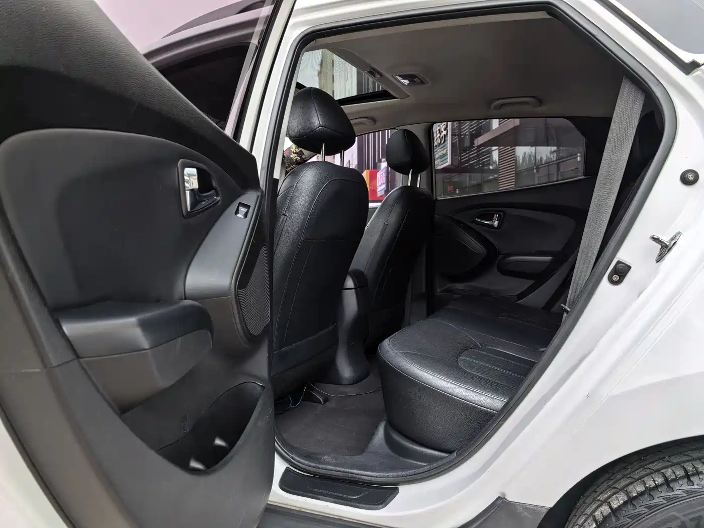 Hyundai Beijing Hyundai ix35 2013 2.0L Auto 2WD Smart GLS China IV фото 8