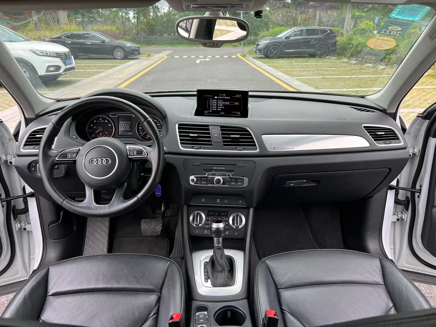 Audi Q3 2015 35 TFSI Comfort фото 8