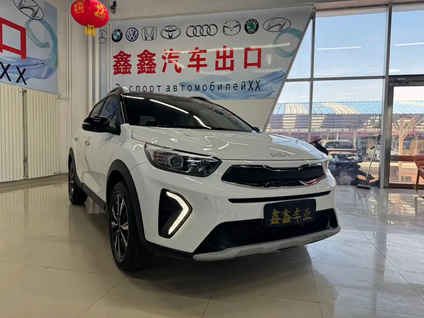 Kia KX1 2021 1.4L CVT Fun Sunroof Version фото 3