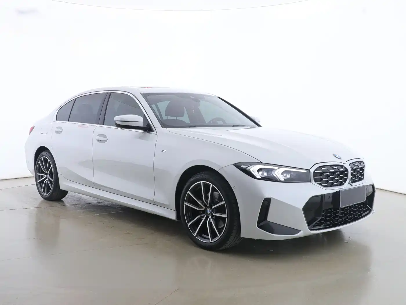 BMW 3 Series 2024 325Li M Sport Package фото 3