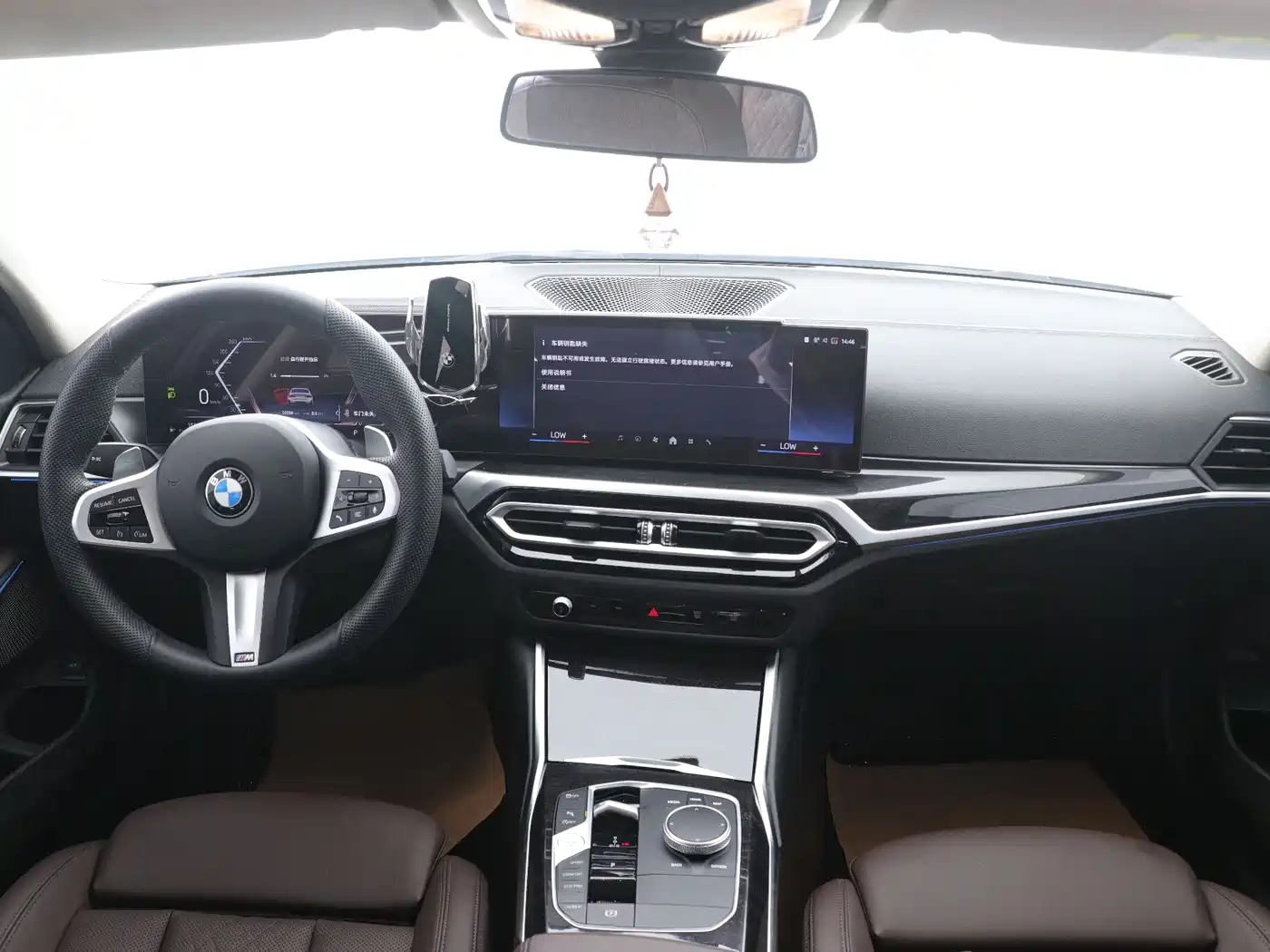 BMW 3 Series 2024 325Li M Sport Package фото 12