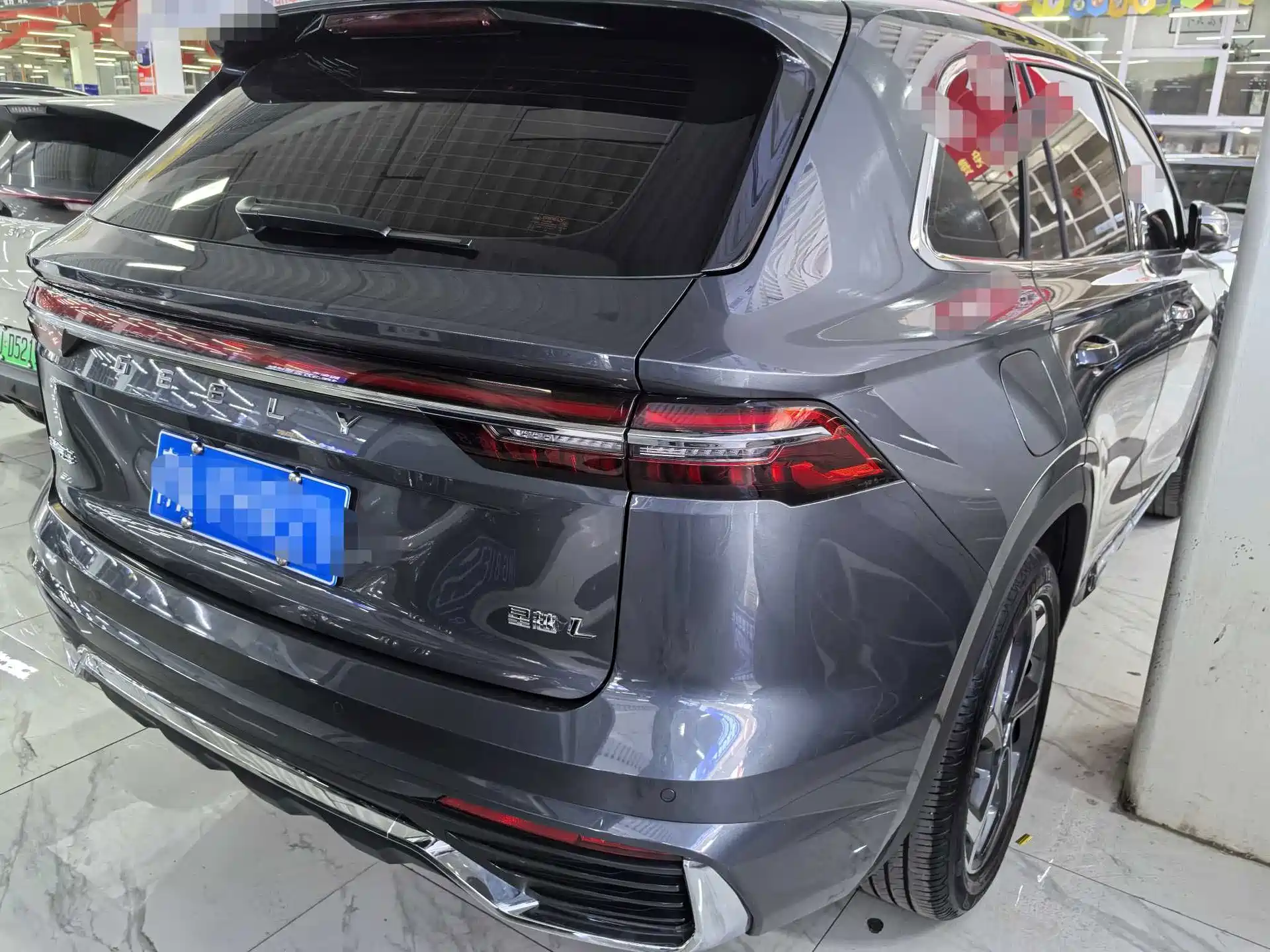 Фото 6 - Geely Monjaro