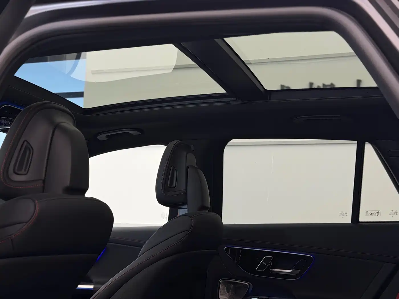 Mercedes-Benz GLC, миниатюра 23