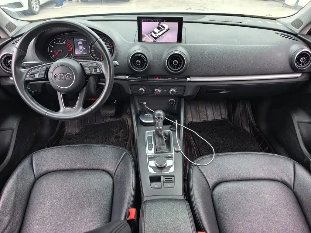 Фото 10 - Audi A3