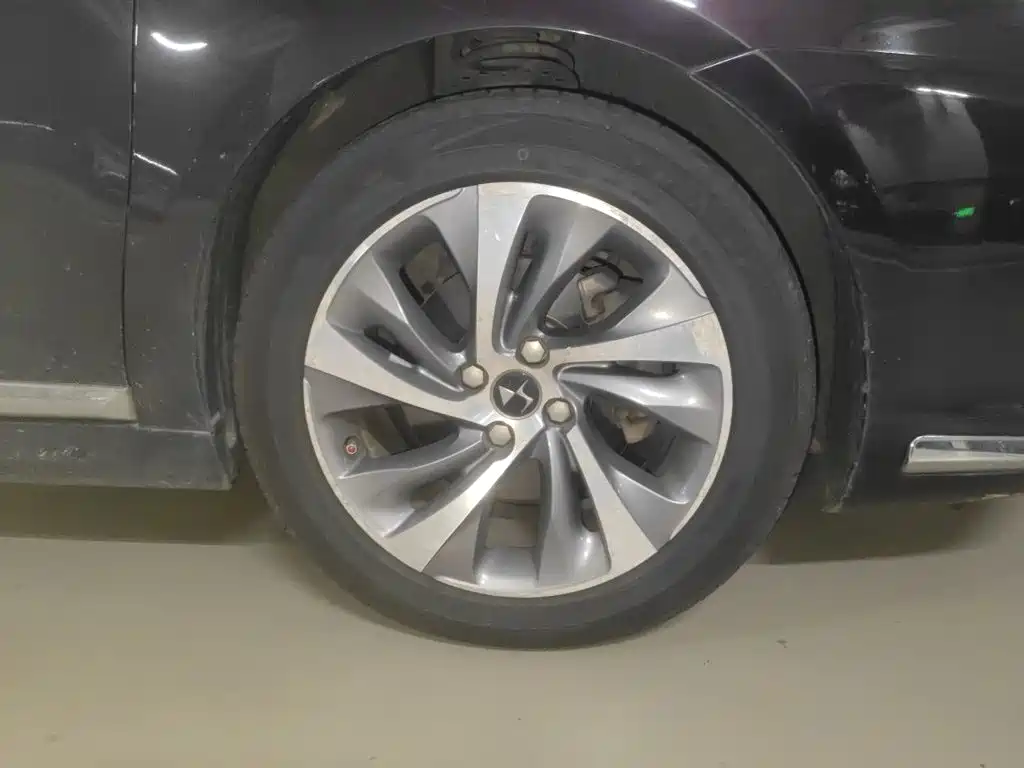 DS 5LS 2015 2014 1.6T Elegance THP160