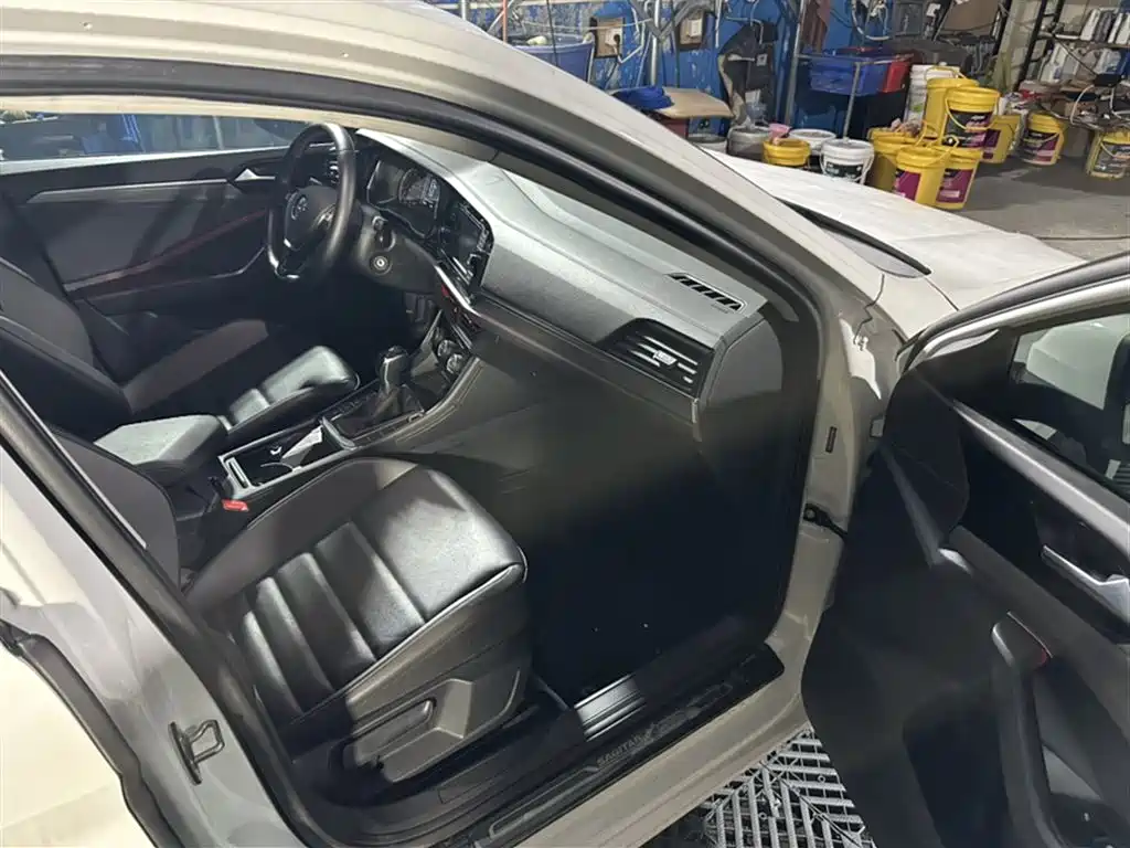 Volkswagen Sagitar 2019 200TSI DSG Comfort Version China V фото 12