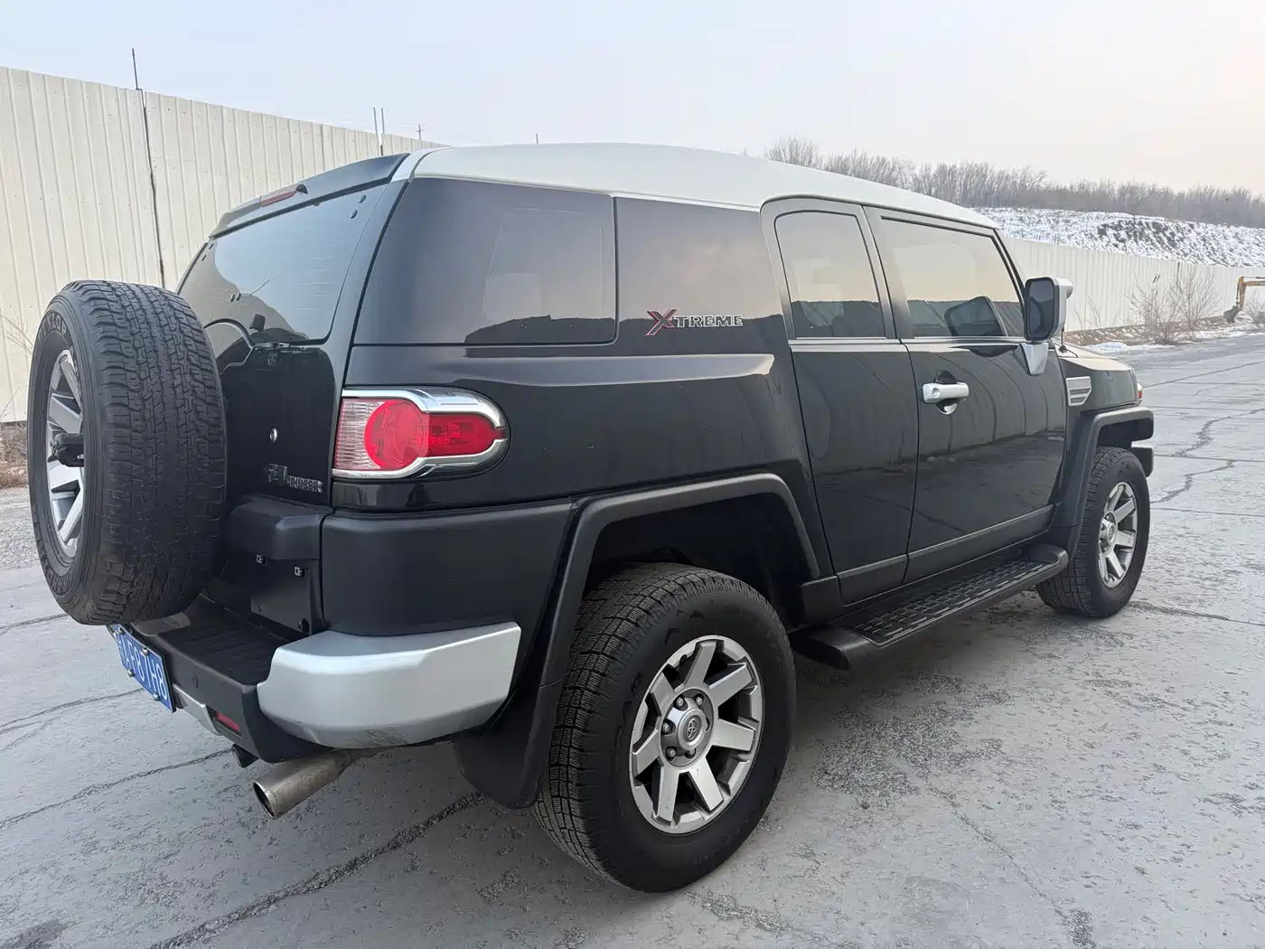 Toyota FJ Cruiser 2013 4.0L фото 9