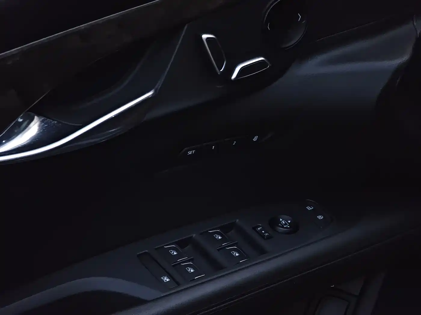 Cadillac CT6 2022 28T Luxury фото 14
