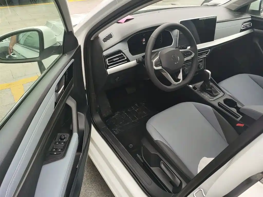 Volkswagen Lavida 2024 Model 1.5L Automatic Starlight 5 Million Edition фото 16
