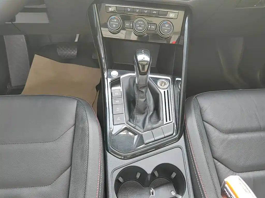 Volkswagen Tayron 2019 Expedition 280TSI 2WD Luxury (China VI) фото 14