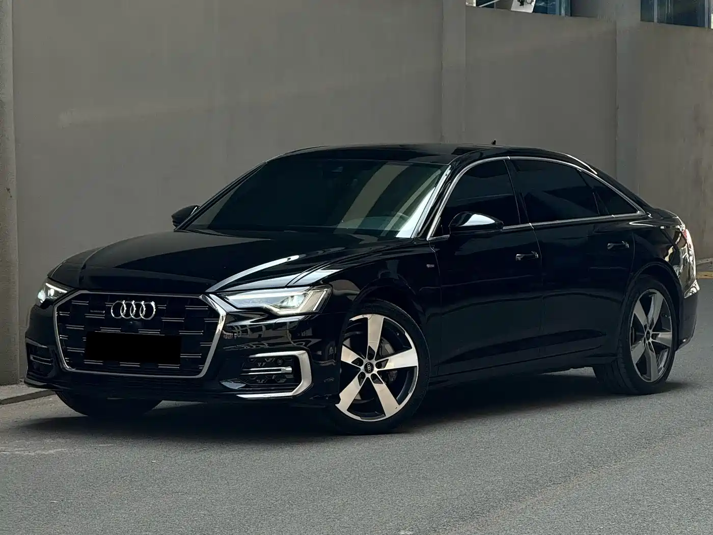 Audi A6L 2023 Facelift 45 TFSI quattro Premium Dynamic