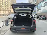 صورة 19 - Lynk & Co 01