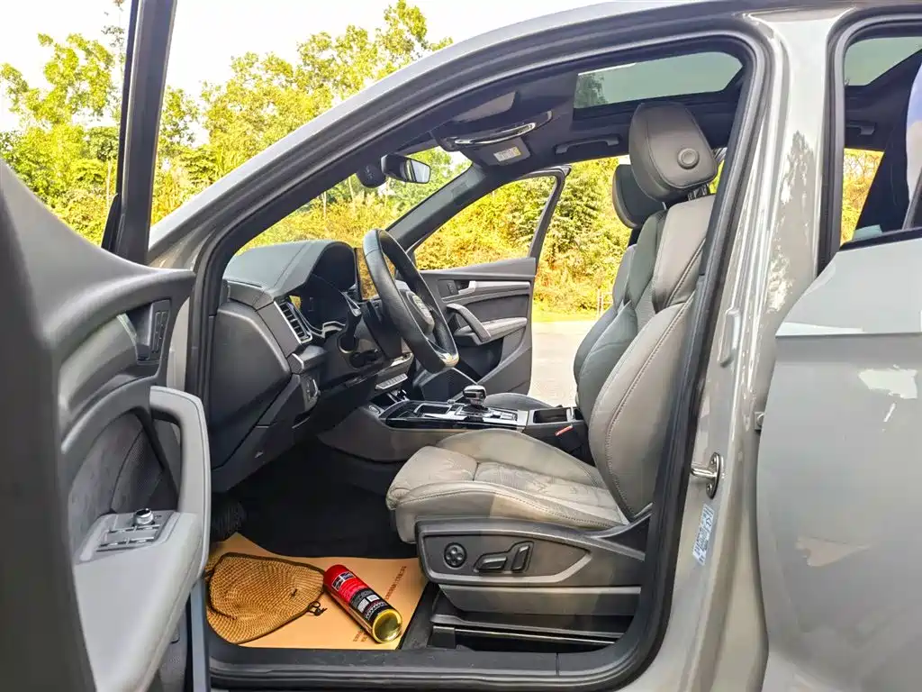 Audi Q5L Sportback 2022 45 TFSI Luxury фото 9