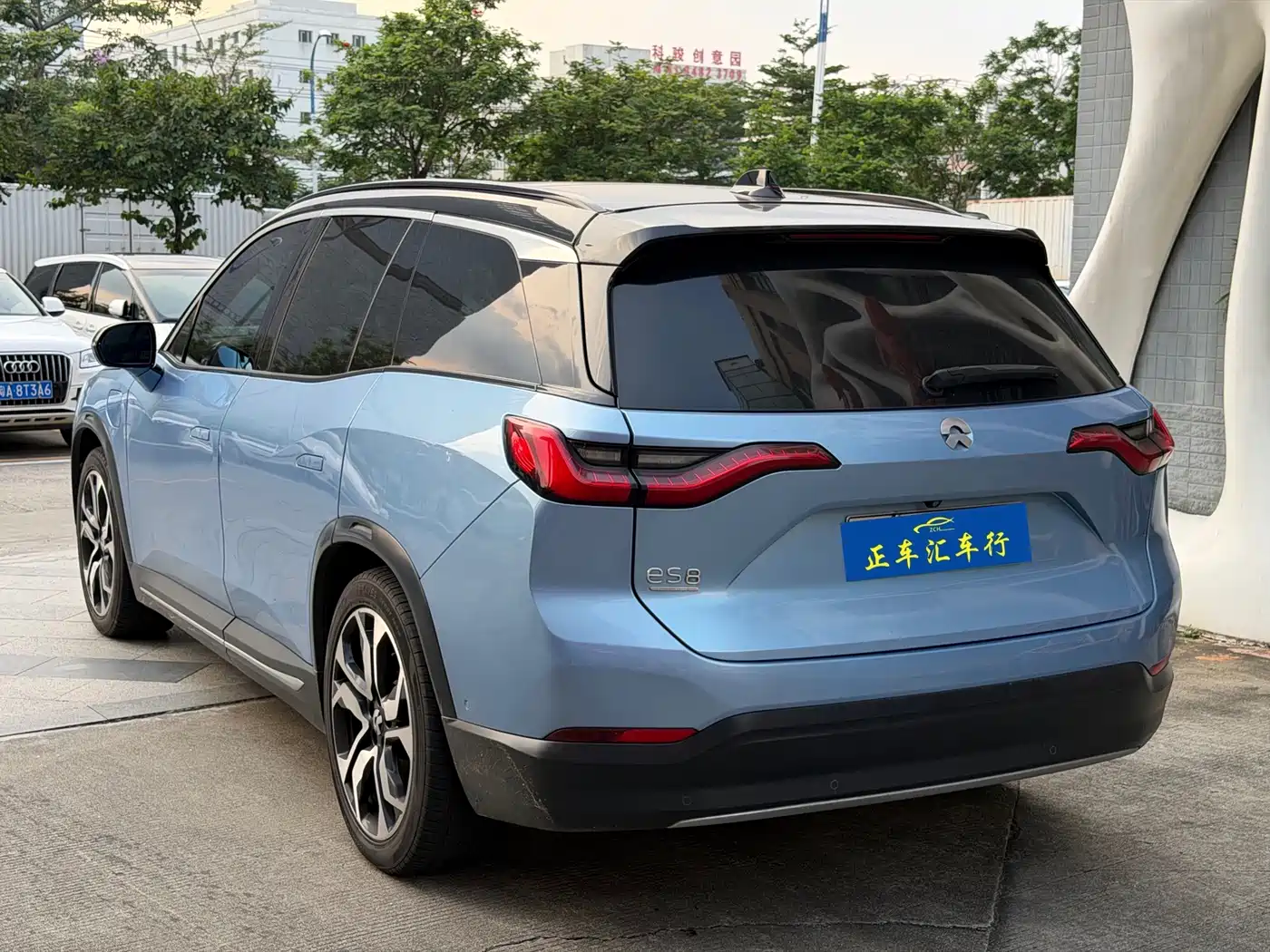 Фото 5 - NIO ES8