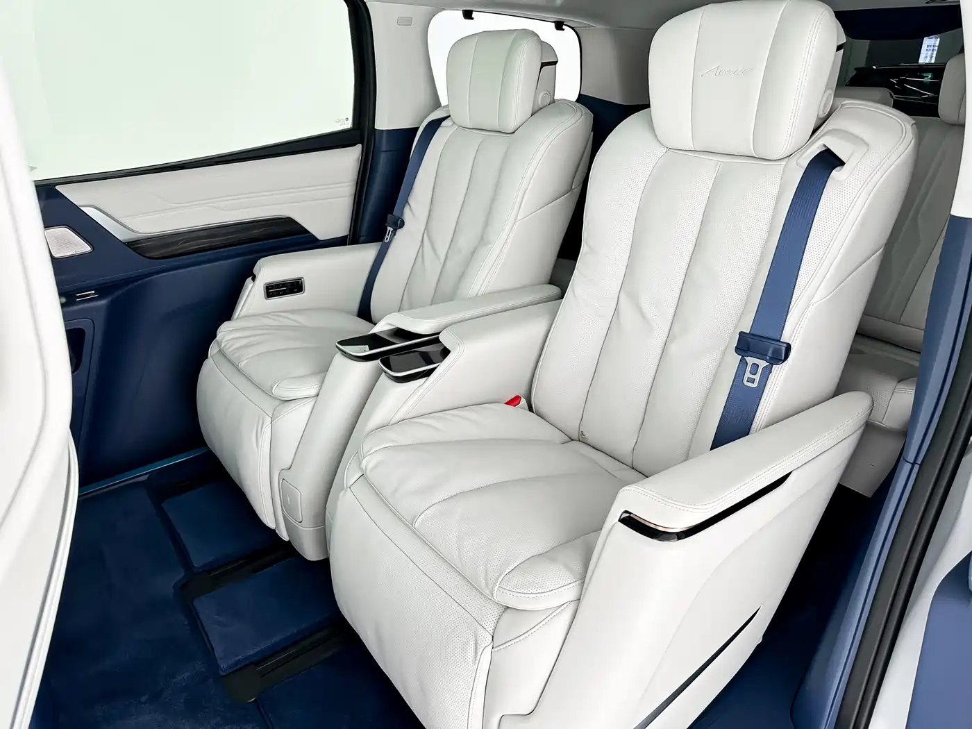Buick Century 2025 2025 2.0T 6-Seater World Edition
