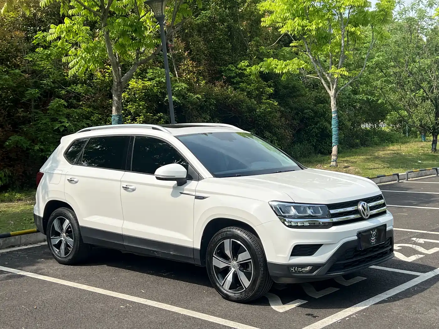 Volkswagen Tharu 2020 280TSI 2WD Comfort Edition China VI фото 3