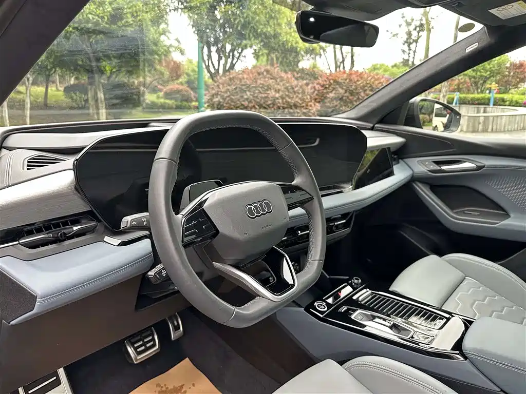 Audi Q6L e-tron 2025 Model Pioneer Edition фото 11