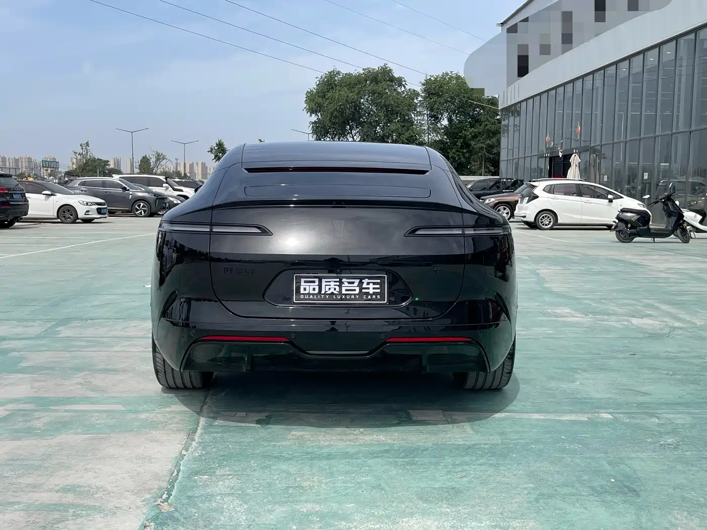 Avatr 12 2025 Ultra Pure Electric AWD фото 15