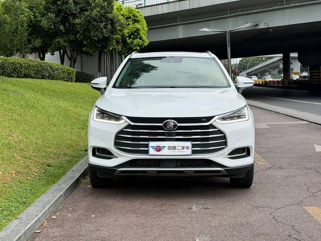 BYD Tang 2019 2018 2.0T Automatic Smart Connection Honor Edition 7-Seater China V