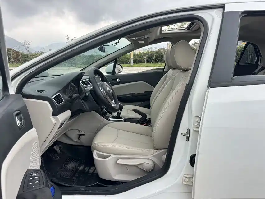Dongfeng Aeolus L60 2018 2015 1.8L Manual New Enjoyment Type
