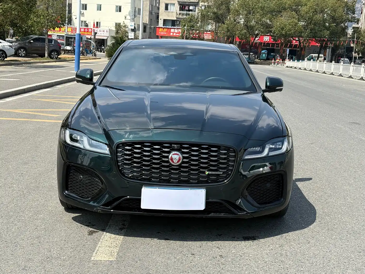 JAGUAR XFL