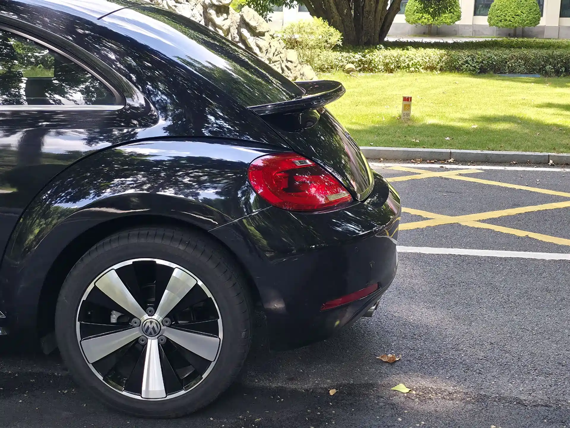 Photo 14 - Volkswagen Beetle