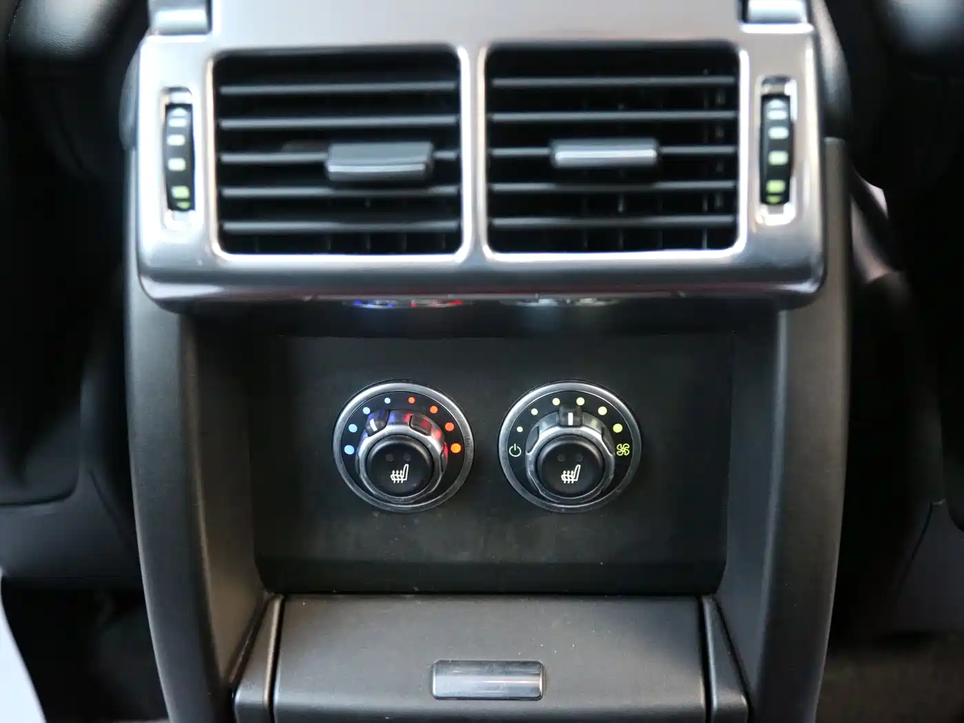 Land Rover Range Rover 2012 5.0 NA V8 фото 11