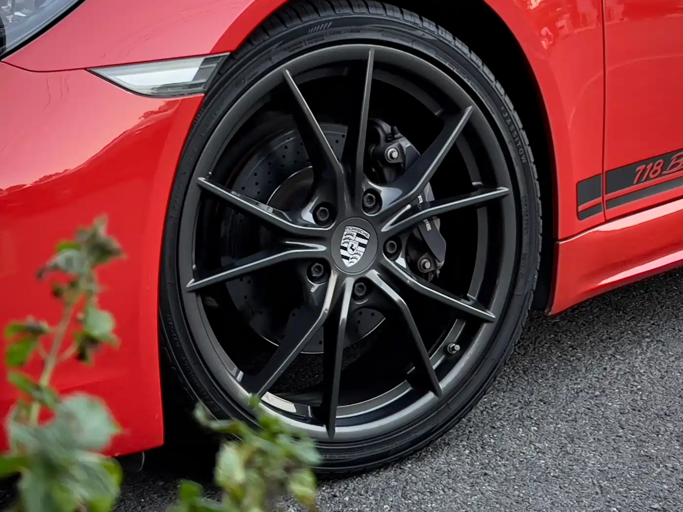 Porsche 718 2022 Boxster T 2.0T фото 31