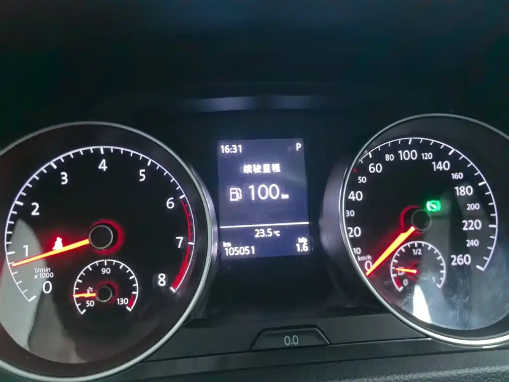 Volkswagen Golf 2018 1.6L Automatic Comfort фото 12