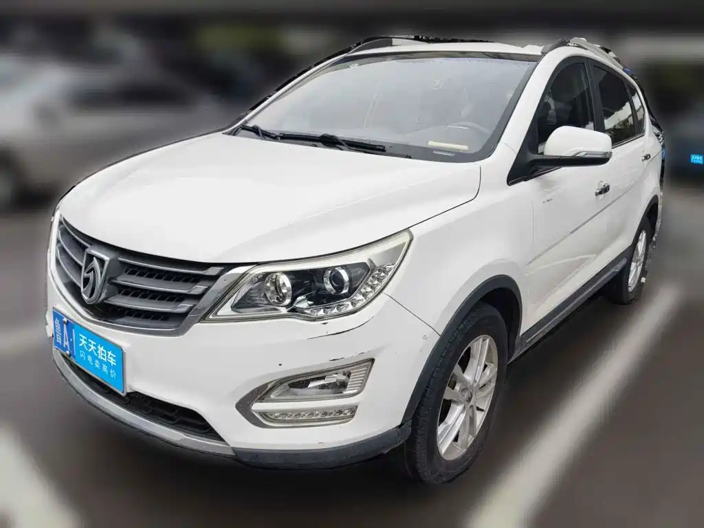 Фото 1 - Baojun 560