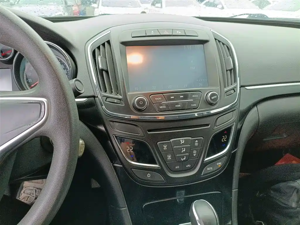 Buick Regal 2015 1.6T Leading Tech Edition фото 13