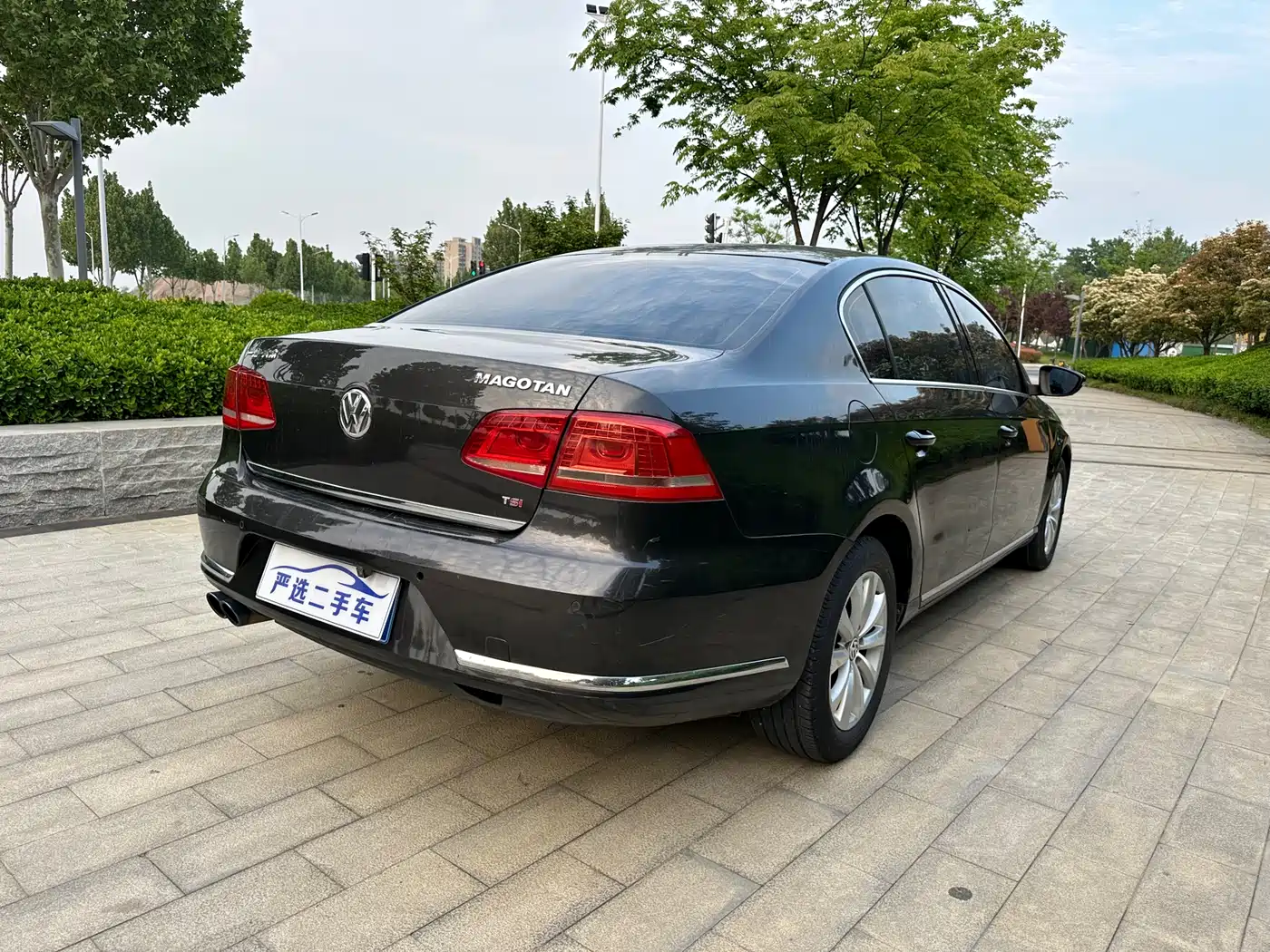 Volkswagen Magotan 2012 Facelift 1.8TSI Luxury фото 13