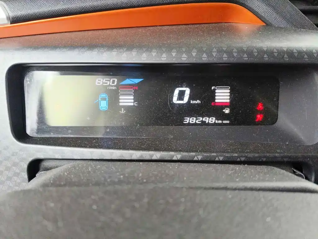 Geely Yuanjing X1 2017 2017 1.3L Manual Crazy Fun Edition