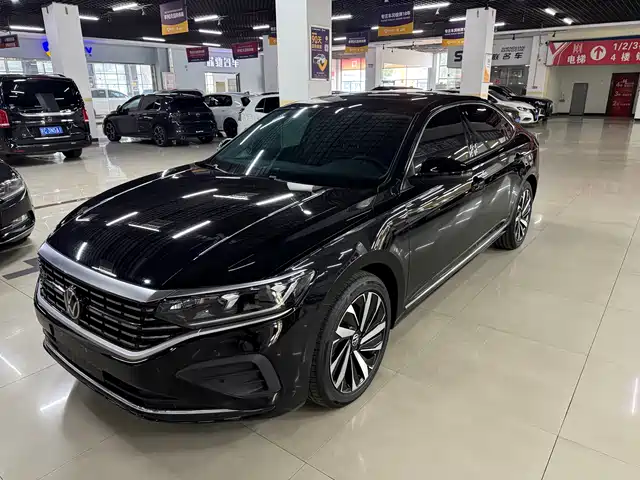  Volkswagen Passat 2025 Outstanding 380TSI Dragon Soaring Edition