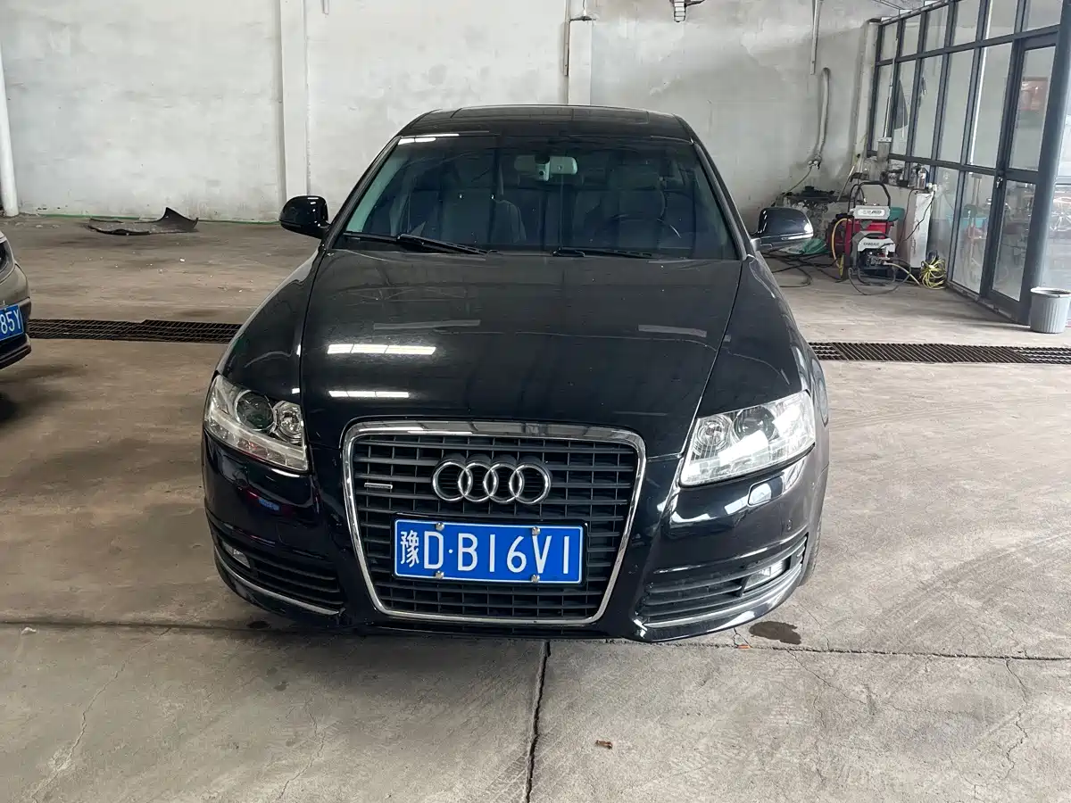 Photo 2 - Audi A6L
