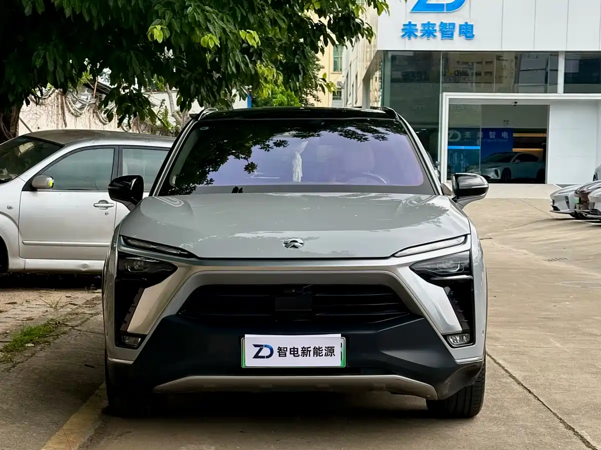 NIO NIO ES8