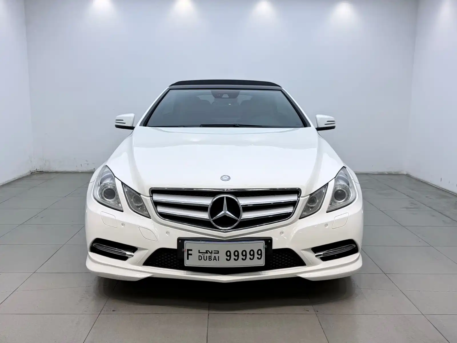 Фото 2 - Mercedes-Benz E-Class (Import)