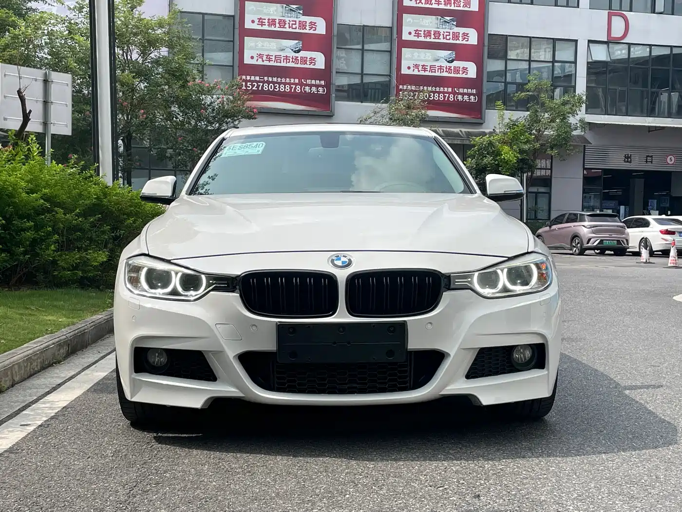 Фото 2 - BMW 3 Series