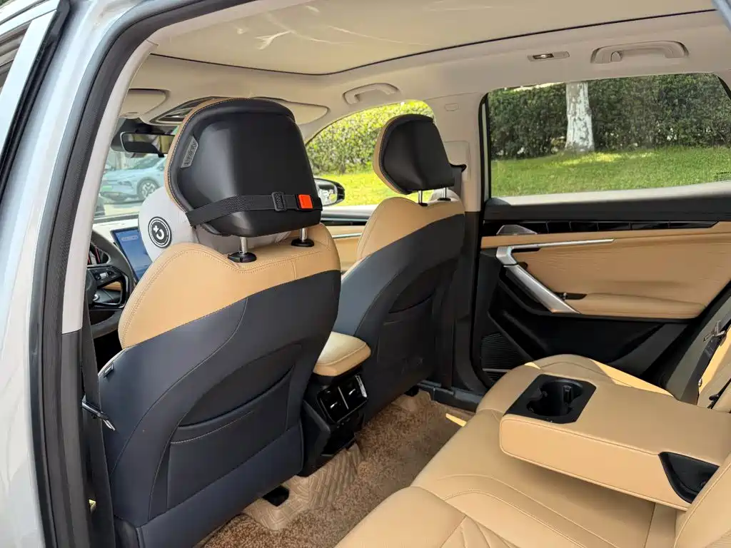 Geely Boyue L 2023 2023 2.0TD DCT Premium Model