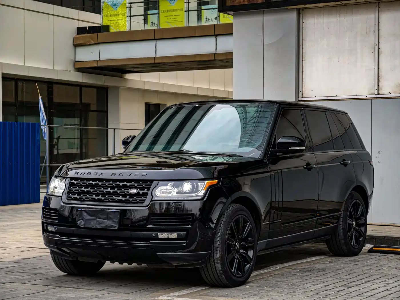Land Rover Range Rover 2015 3.0 SC V6 Obsidian Limited Edition