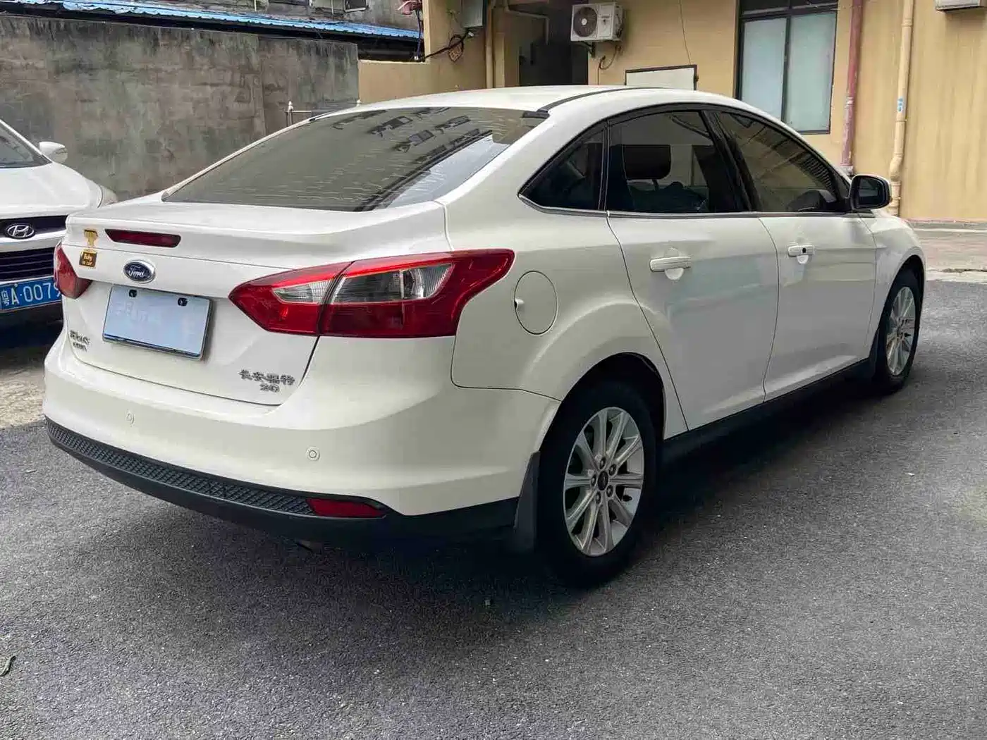 Фото 3 - Ford Focus