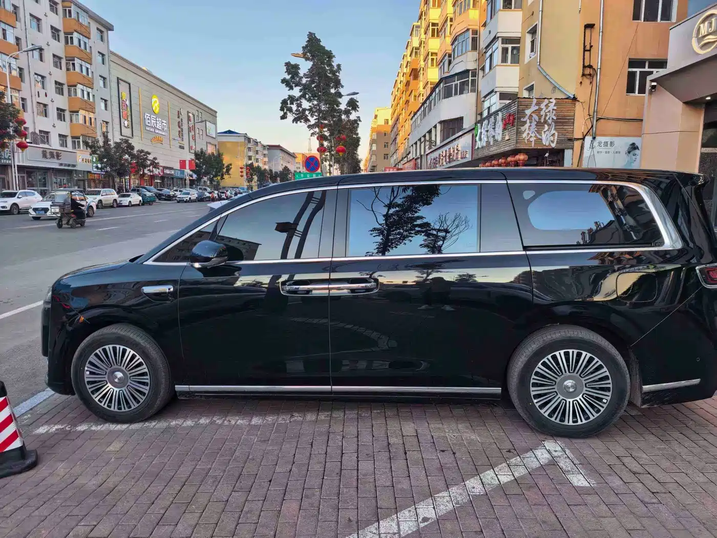 Zhijie Zunjie MPV 2026 2026 Model High-End Edition
