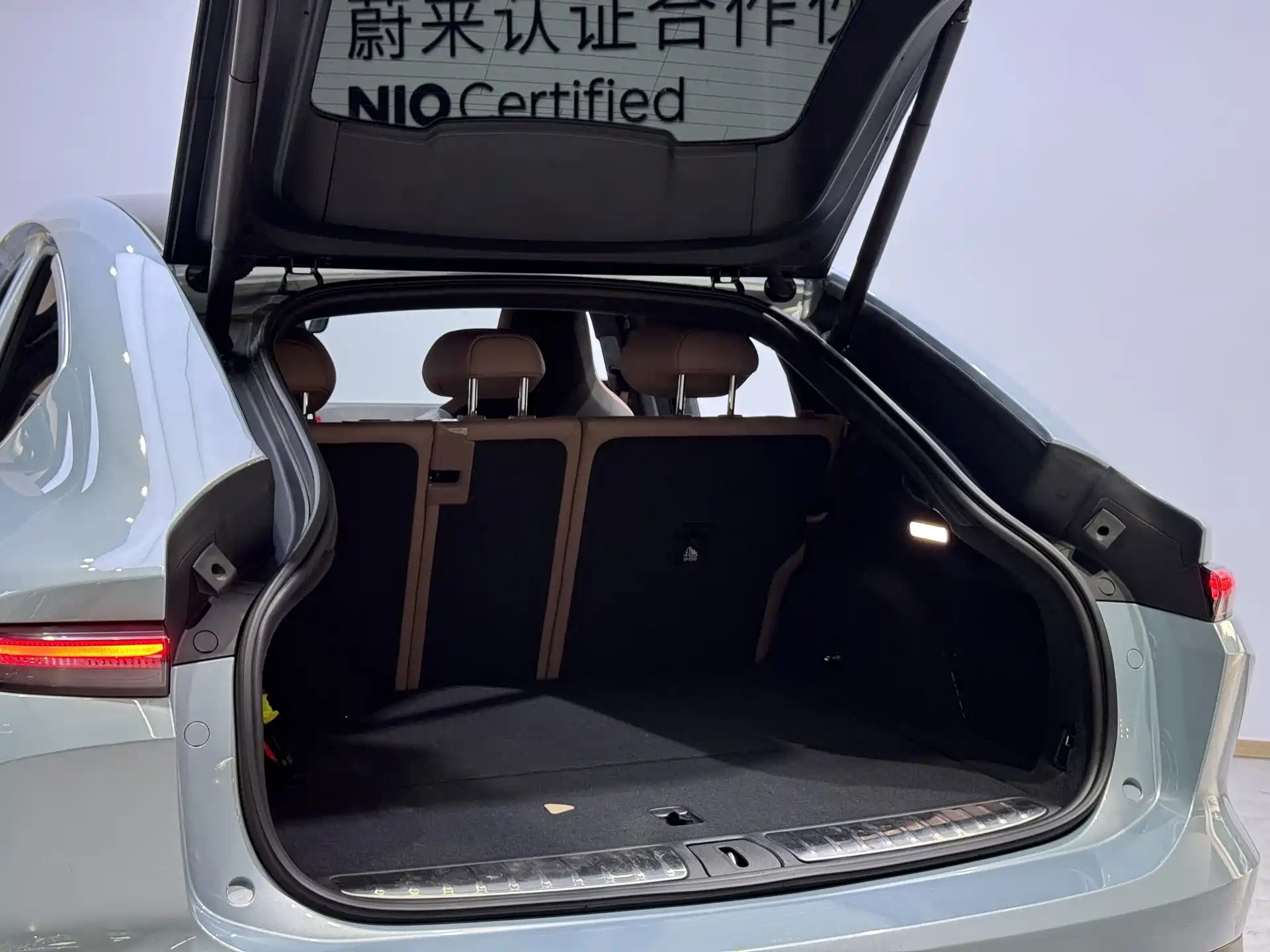 Фото 24 - NIO EC6