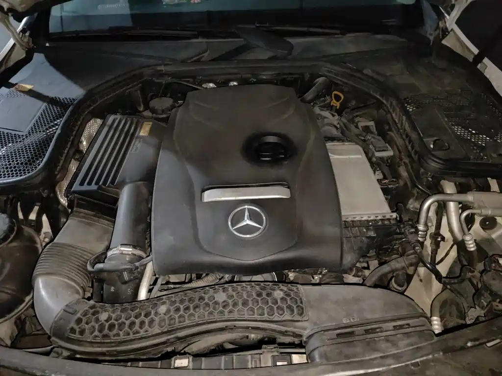Фото 11 - Mercedes-Benz C-Class