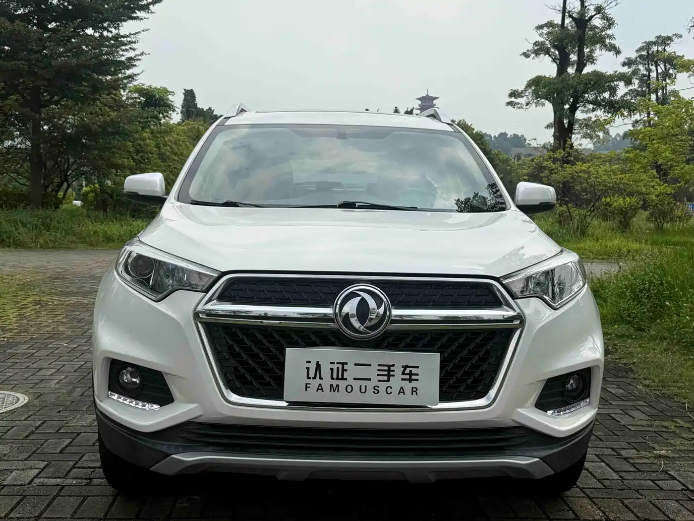 Dongfeng Fengdu MX5 2017 2016 2.0L Automatic Flagship Edition